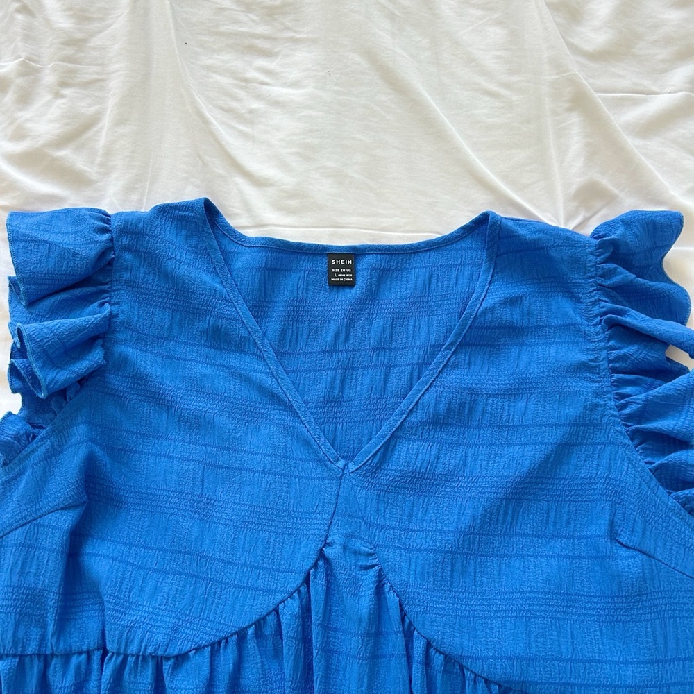 SHEIN Royal Blue V-Neck Ruffle Sleeve Tunic Top